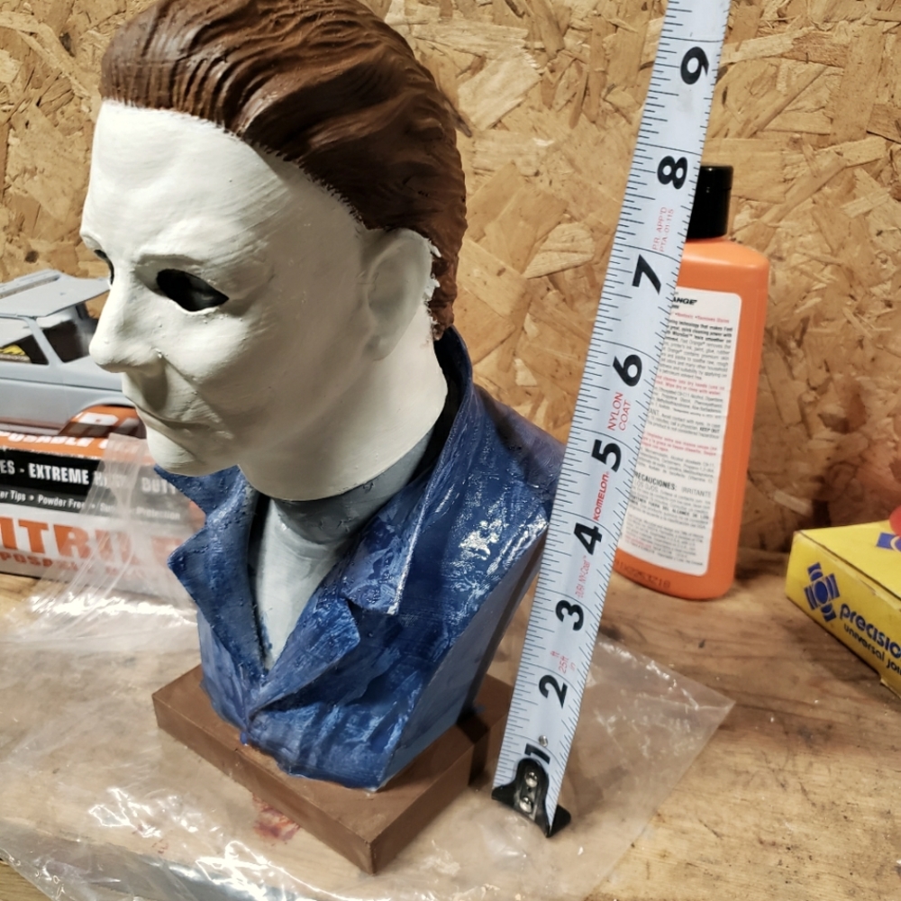 10" tall Michael Myers bust . Its custom and you will not find another this size